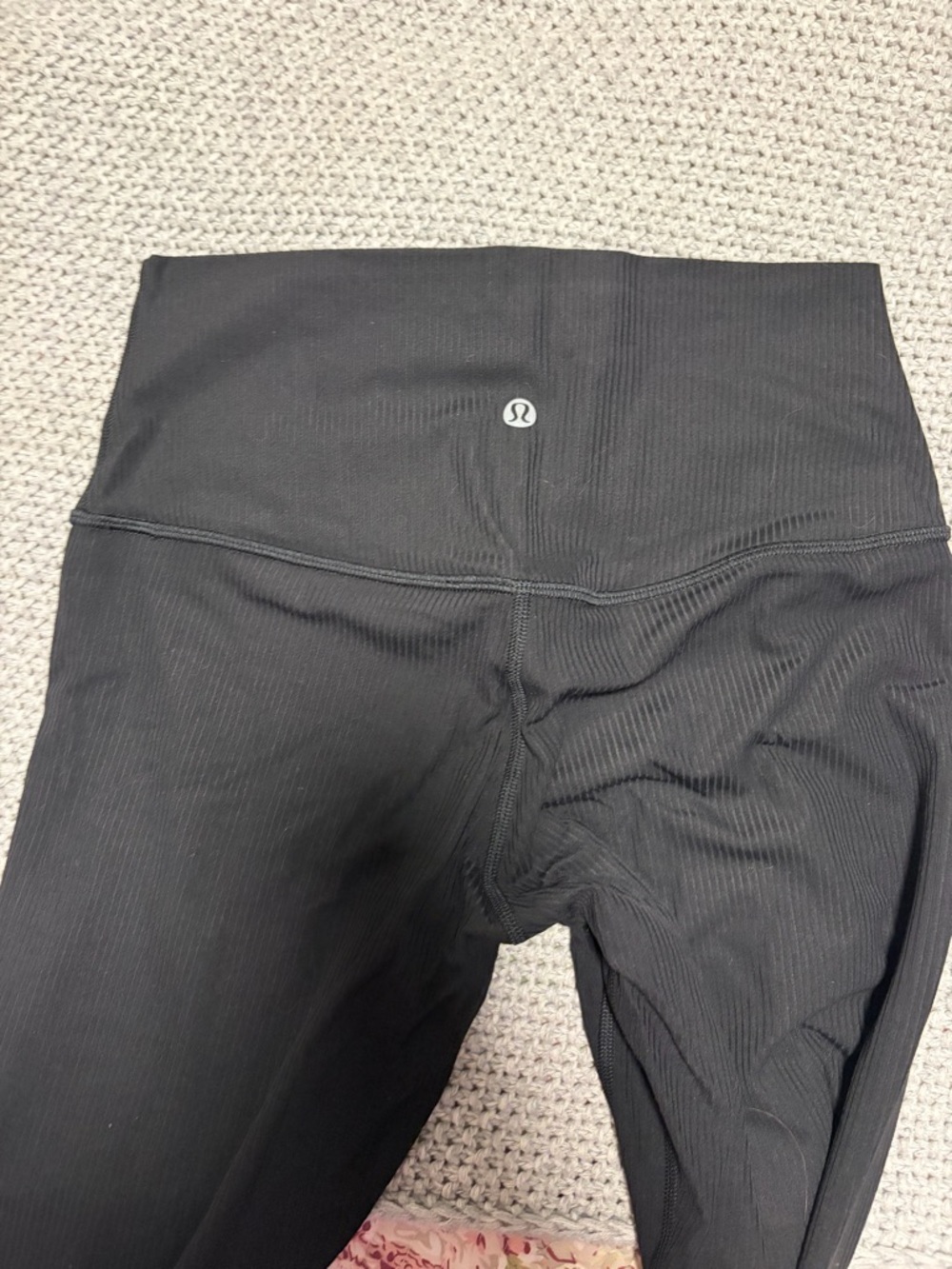Black Ribbed align pants - Picture 2 of 3